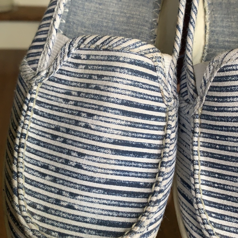 Dunes Memory Foam Slip On Shoes